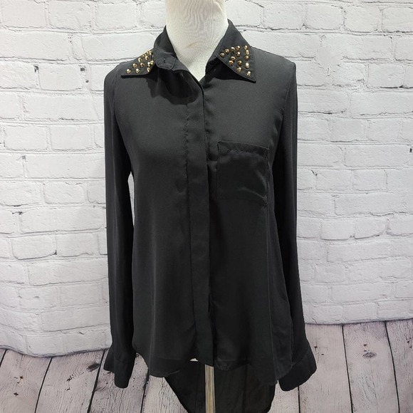 Glamdollz black long sleeve button down - Picture 2 of 14